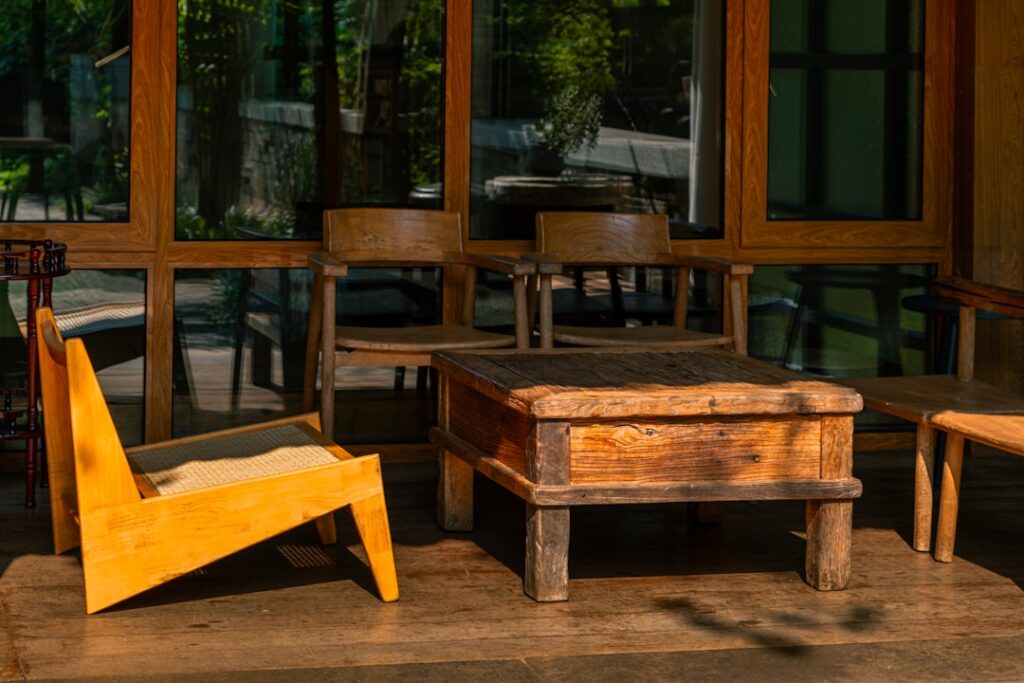 teak outdoor furniture - how to preserve teak outdoor furniture