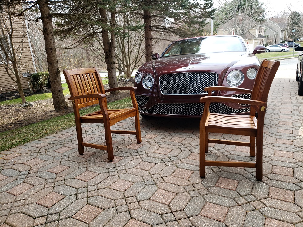 Bentley and Goldenteak